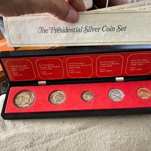 RARE SILVER  1964 The Presidential Silver Coin Set ALL ORGINAL $38,000 QUARTER !